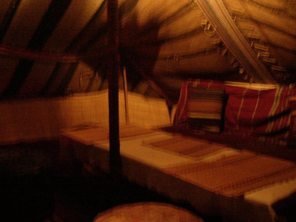 Kenza Bed and Breakfast Shanīnī Rum bild